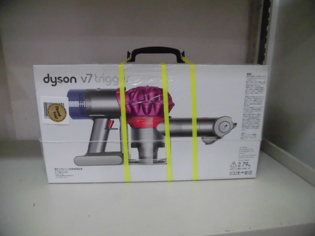 新品未開封 ダイソン V7 trigger dyson ハンディ掃除機 強力