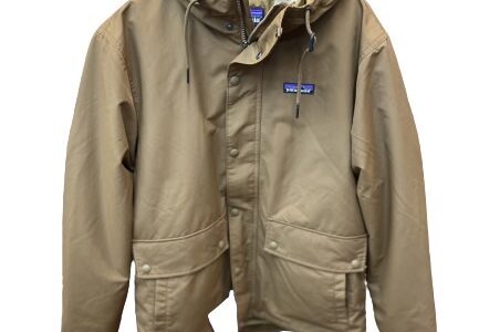 ■Patagonia(ﾊﾟﾀｺﾞﾆｱ）ｲｽﾏｽ/ｽﾘｰｲﾝﾜﾝｼﾞｬｹｯﾄお買取りさせていただきました