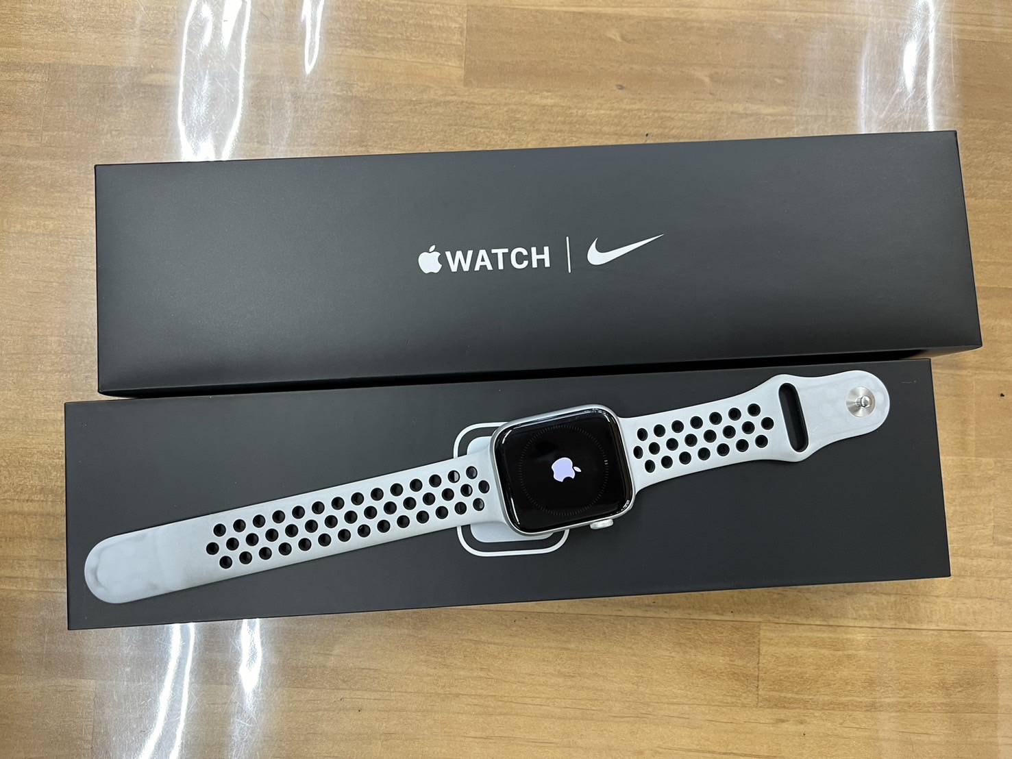 ▽Apple Watch SE（第一世代）GPSモデル 44mm A2352 お買取り価格をお教えします！！ -  伊那地域・諏訪地域の買取ならリサイクルマート!