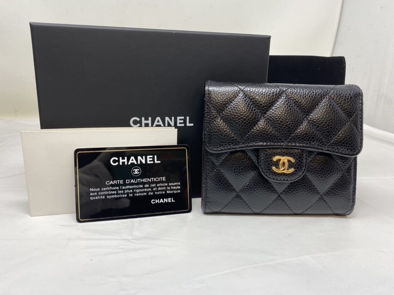 【ジャンク出品】CHANEL シャネル　財布　キャビアスキン ◇CHANEL シャネル マトラッセ キャビアスキン 三つ折り財布